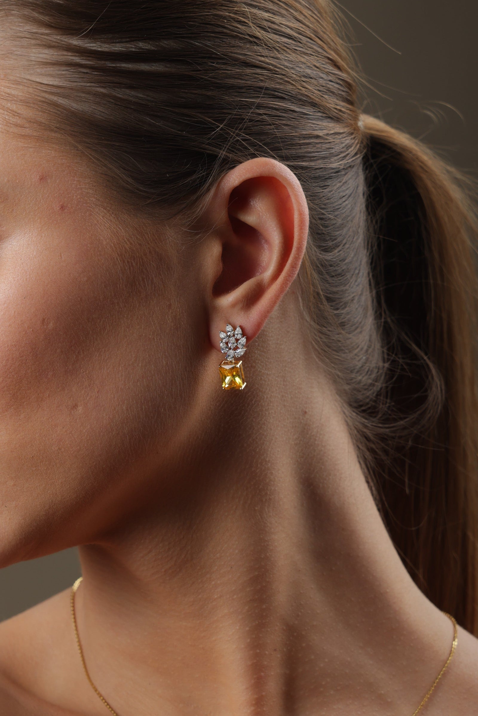 Jewellery Profile Mockup